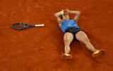 Boisson lights up French Open, Sinner advances to semis