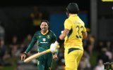 Proteas' Maharaj claims maiden 'five-for' to make a mess of Australia's batting