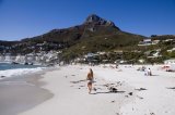 LIVE Clifton 4th Beach webcam: Sun’s out, beach is PACKED – WATCH