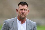 Eric Tinkler scoops Betway Premiership Coach of the Month award