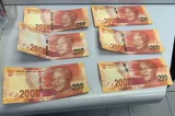 What you should do with your ‘outdated’ R200 notes