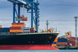 Gold, PGMs and citrus drive R21.7bn trade surplus