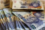 Gauteng man's bank account raided after girlfriend 'colludes' with crooks