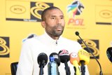 We love him: Pirates coach Ouaddou supports under-fire Mashiloane