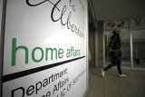 Lobby seeks home affairs to be punished for failing to issue birth certificates