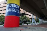 Colombian presidential hopeful Miguel Uribe dies two months after shooting