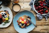 I Asked A Longevity Expert The Best Time To Eat Breakfast ― Here's What They Said