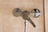So THAT's Why Women Prefer Hotter Showers