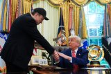 Democrat Asks Trump If Elon Musk Was On Drugs In The White House