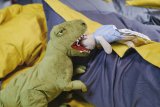 Parents Are Trying Wild Hacks To Get Kids To Sleep – Here's What Really Works