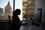 5 Signs You're 'Quiet Cracking' At Work Without Realising It