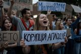 Thousands Protest In Ukraine As Zelenskyy Signs Bill Weakening Anti-Corruption Agencies