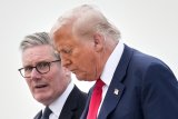 'Pick Up The Phone!' Starmer Urged To Speak To Trump Amid Fears Israel May Reoccupy Gaza