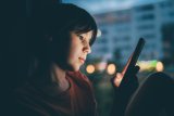 Teens Are Making An Unlikely Friend Online – One They Can Share Their 'Darkest, Strangest' (…)