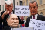 'No Banquets For Fascists': Thousands Of Protesters Gather To Attack Trump Amid State Visit