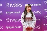 Lola Young Cancels Work Commitments 'For The Foreseeable Future' After Turbulent Week