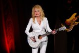 Dolly Parton Sets The Record Straight After Recent Health Speculation