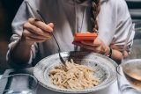 Chefs Share Their Secrets To Restaurant-Worthy Cacio e Pepe