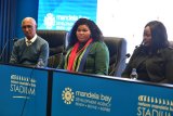 Mayor’s stadium move badly timed