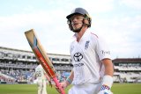 Pope ton continues England revival after India collapse