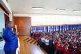 KZN education MEC Hlomuka visits Ladysmith school after video emerges of teacher (…)