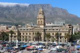 Over 400 new bays for hawkers approved in Cape Town CBD