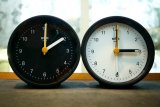 Expat education: Why do the clocks change across the world?