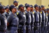 Police trainee applications top 900 000 ahead of closing date