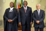 Cyril Ramaphosa replaces Senzo Mchunu with new Minister of Police