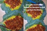 Mom serves dinner on cabbage leaves after kids skip dish duty – WATCH