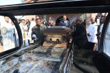 IN PICS | Friends, family and colleagues lay Pearl Sebalao to rest