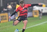 Australia recall veteran flyhalf to face champion Springboks