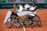 Kgothatso Montjane wins French Open wheelchair doubles title