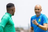 FIFA Club World Cup: Miguel Cardoso issues Mamelodi Sundowns warning