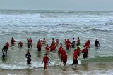 NSRI urges South Africans to dive in this winter solstice