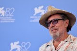 No reason to boycott actors over Gaza, director Schnabel says at Venice