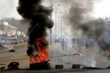 Gqeberha protesters throw poo at ward members