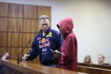 RECORDED | Darren Wilken, Tiona Moodley in court on child porn charge