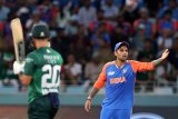 India again refuse handshake with Pakistan at Asia Cup