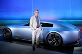 JLR boss Adrian Mardell is stepping down