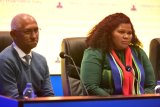 Lobishe plays hardball on stadium issue