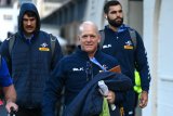 Dobbo reveals Roos’ replacement