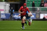 Horn returns to lead Lions