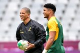 Poll: Pick your Bok flyhalf