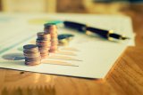Using small change to start an emergency fund
