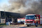 Inferno destroys family-owned Auto King Spares