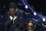 PSG’s Dembele, Barca’s Bonmati win Ballon d’Or awards in Paris