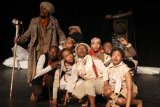 An African romp in the wasteland