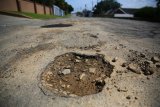 Crime down as Tshwane fixes potholes, drains in Region 5 clean-up