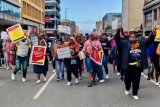 Buffalo City municipal workers go on strike